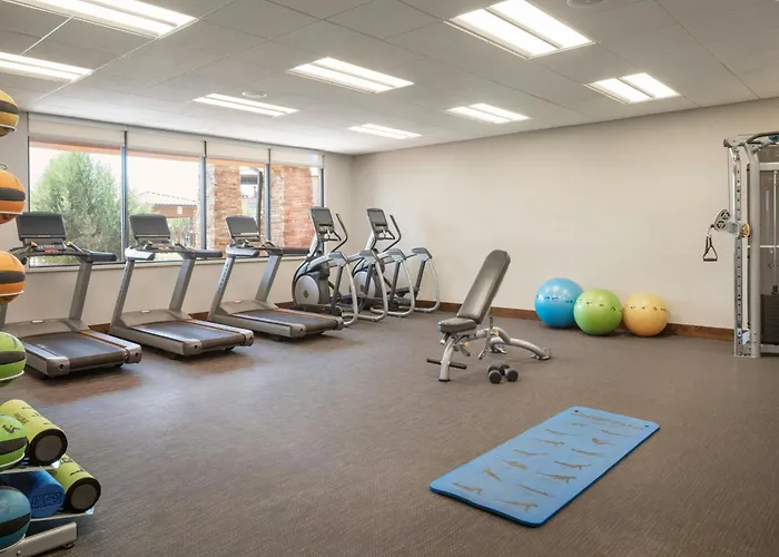 Courtyard By Marriott 3*