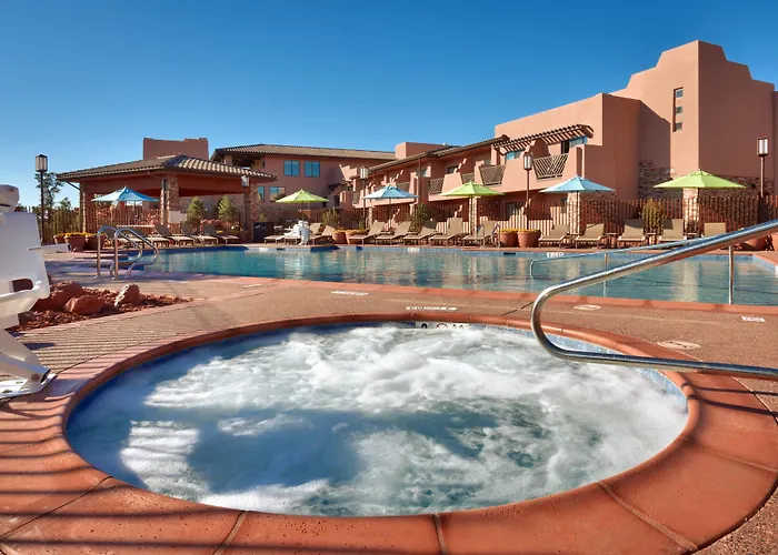 Courtyard By Marriott Hotel