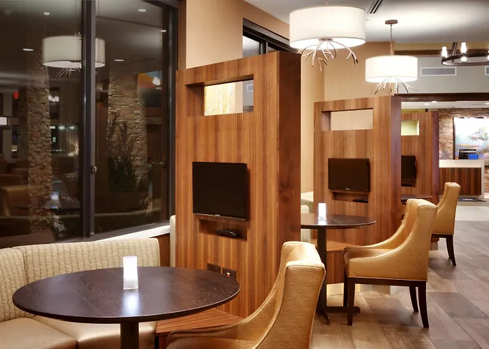 Courtyard By Marriott Hotel 3*